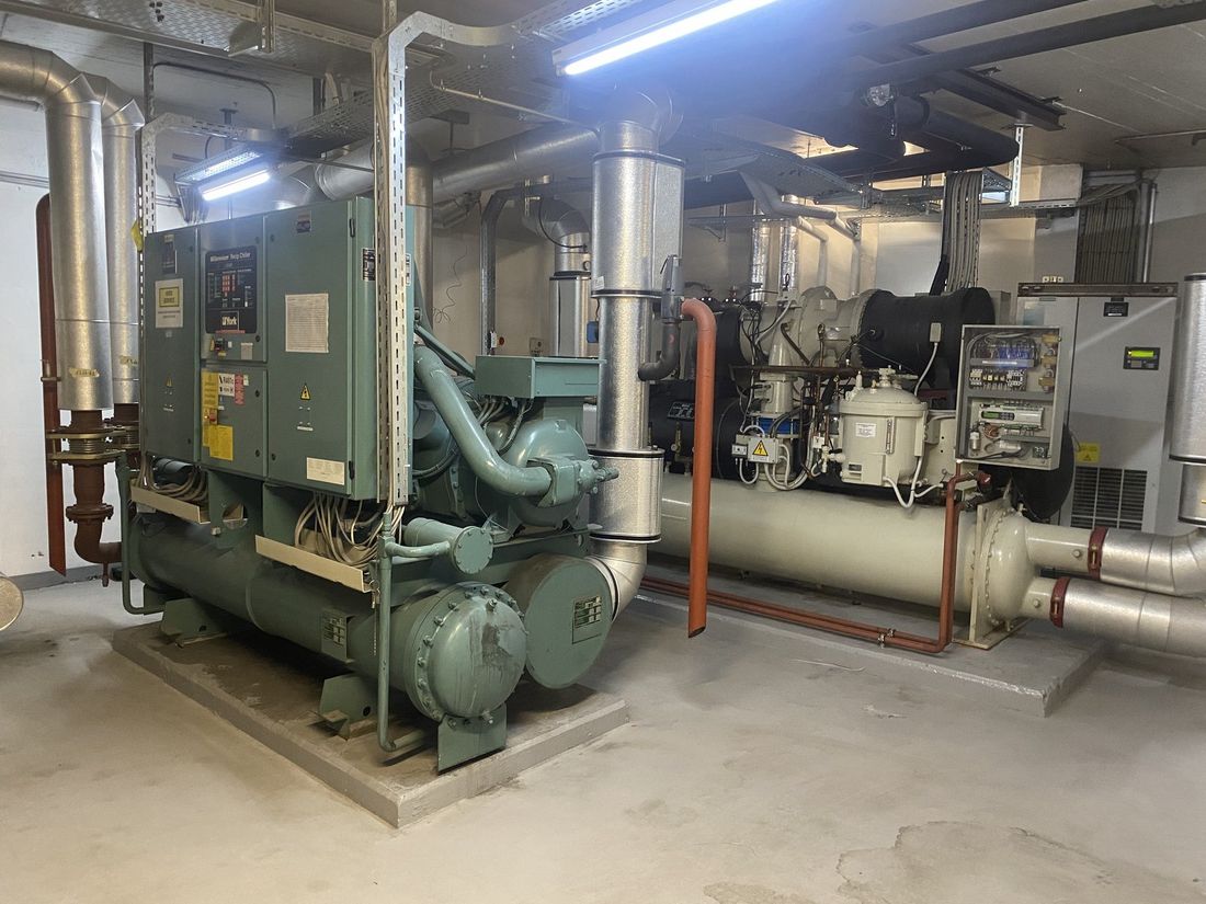 Groupe de production d'eau glacée (chiller) installé par KLIMA TECH