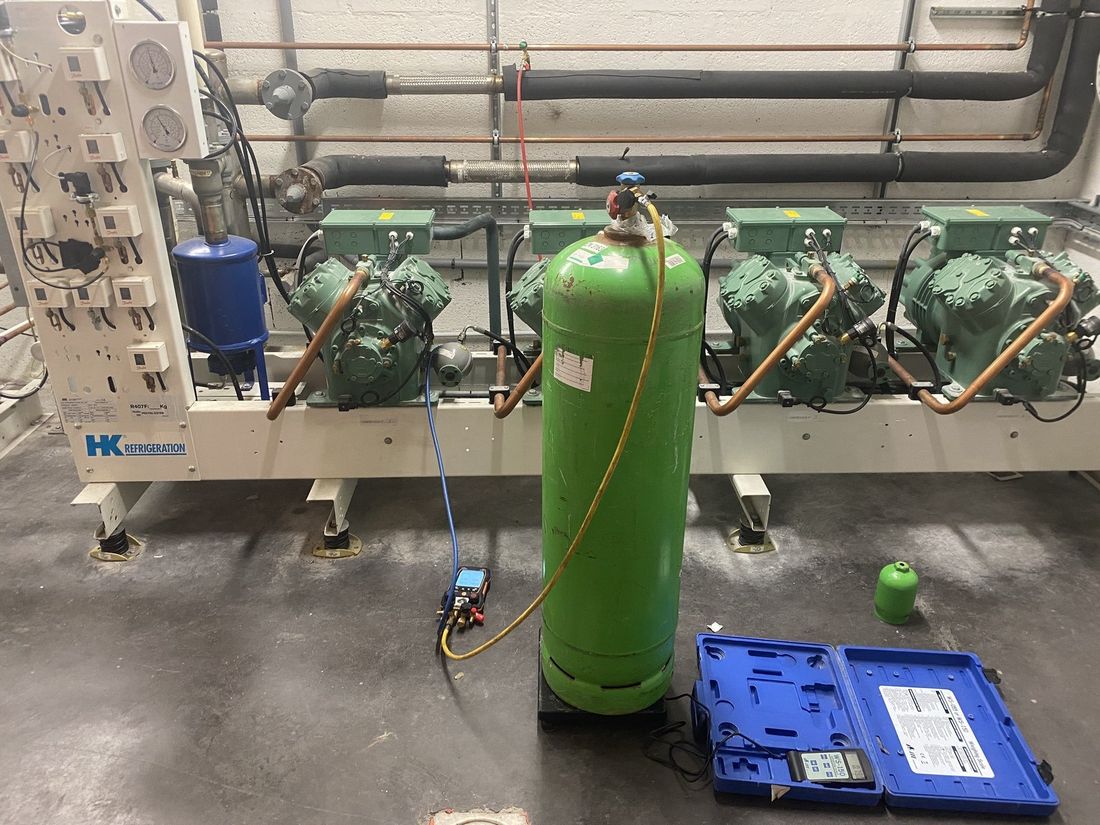 Centrale frigorifique pour froid commercial entretenue par KLIMA TECH